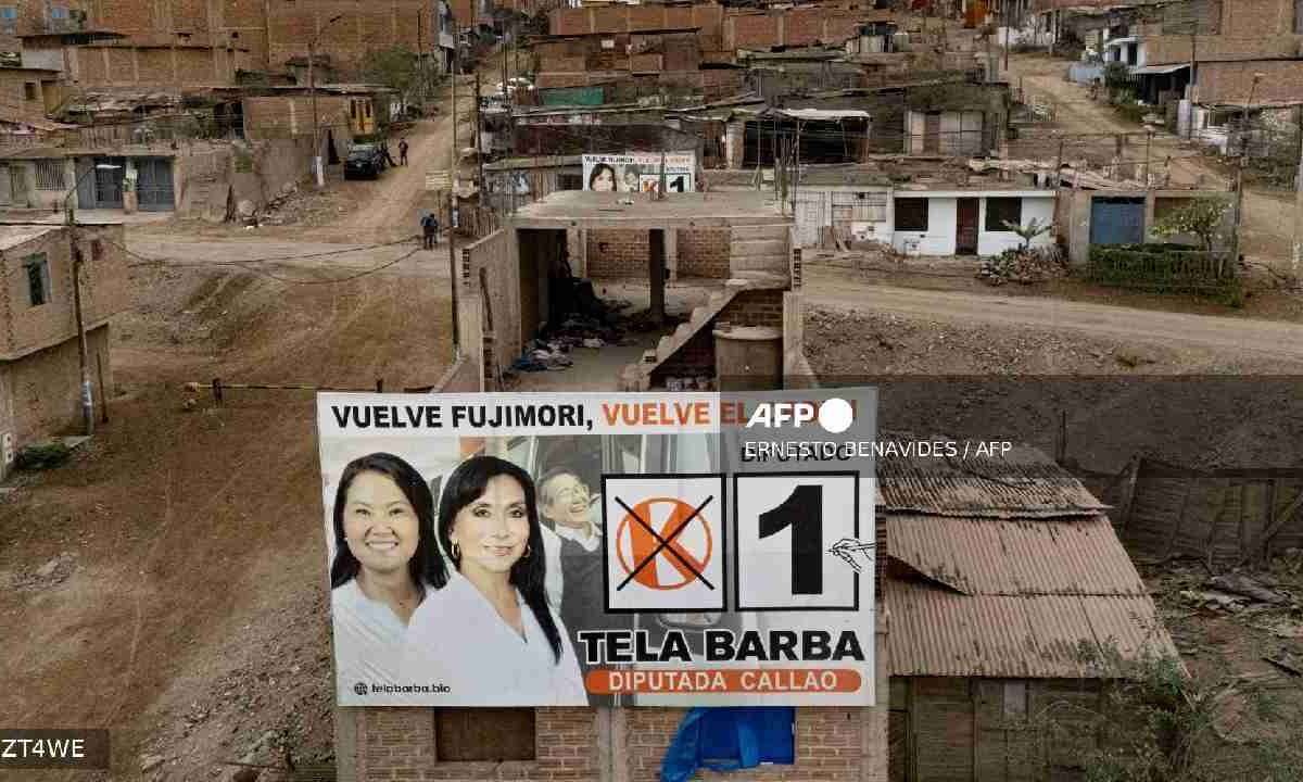 La gente le pide a Keiko cumplir sus promesas.