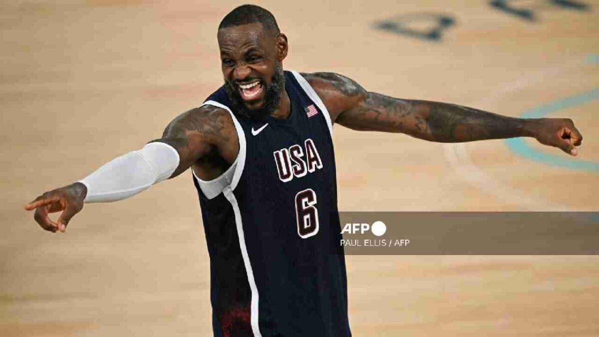 LeBron James REGRESA.