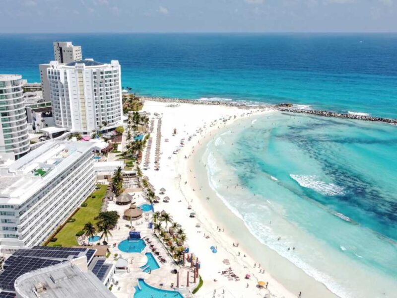 Lidera Cancún proyecciones de Sectur para vacaciones de verano con una ocupación de 67.9%