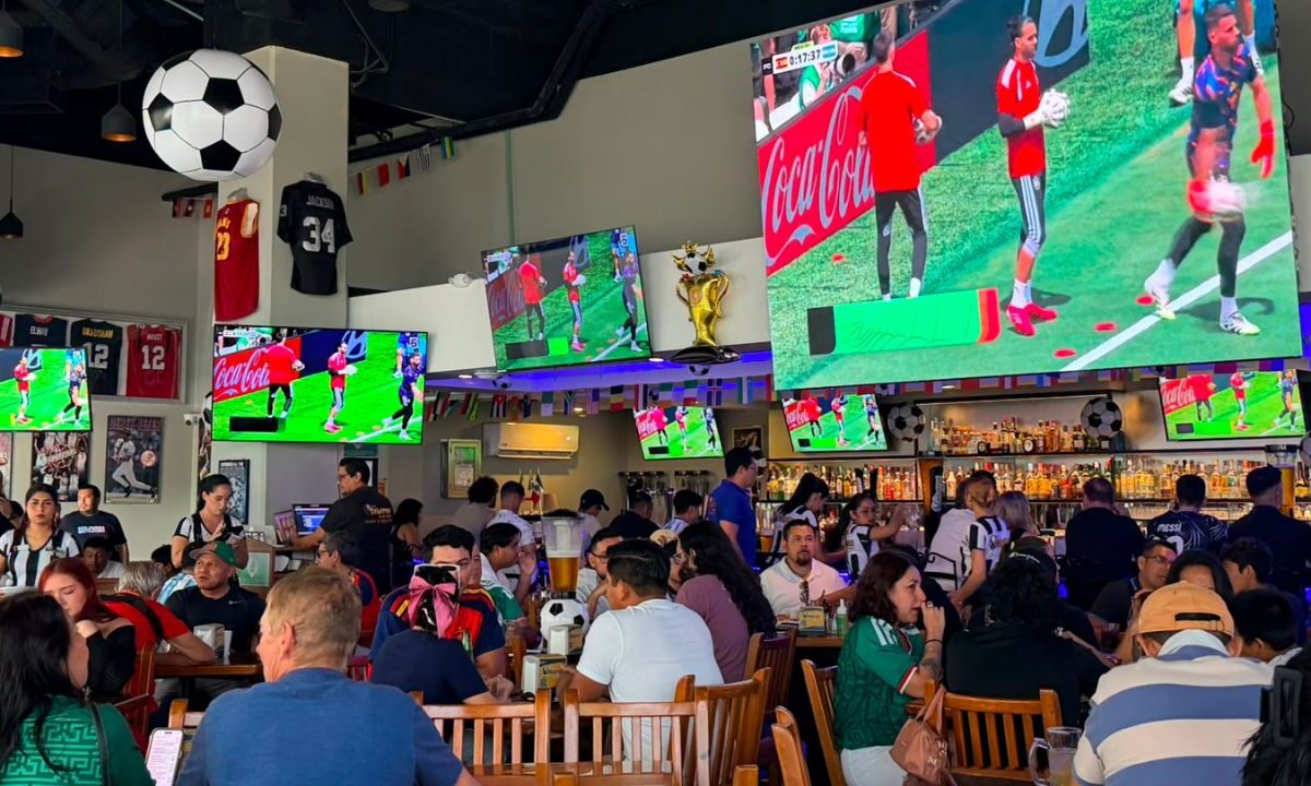 Mundial deja bajas ventas a restaurantes en Cancún