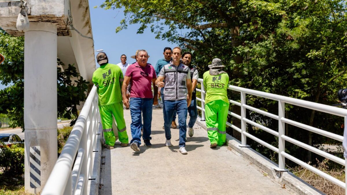 Rehabilitan puente peatonal de Chemuyil tras gestión en Tulum