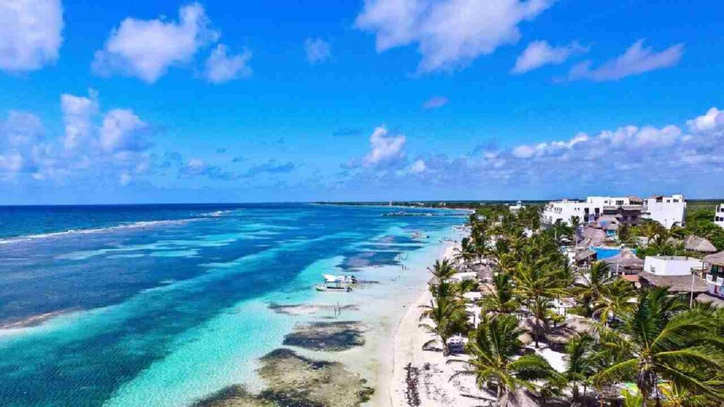 Renovarán el malecón de Mahahual con inversión superior a 200 millones de pesos