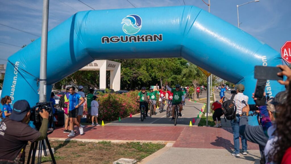 Rodada de Aguakan Cancún impulsa conservación de manglares