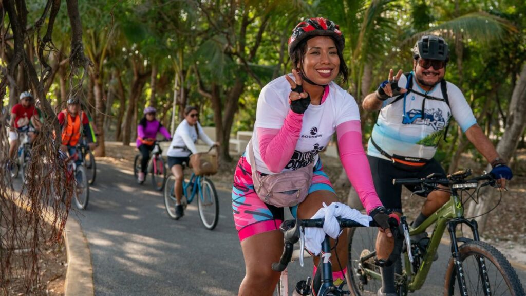Rodada de Aguakan Cancún impulsa conservación de manglares