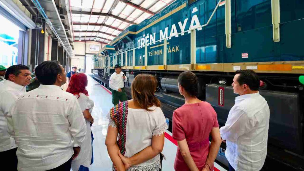 Avanza el Tren Maya de carga.