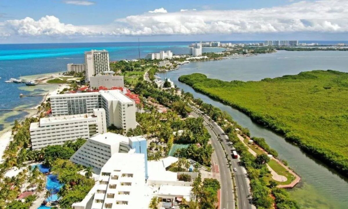 Fonatur hará diagnóstico para rescatar la Zona Hotelera de Cancún