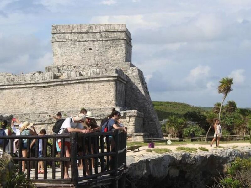 Cae casi 30% la visita a zonas arqueológicas de Quintana Roo en 2026