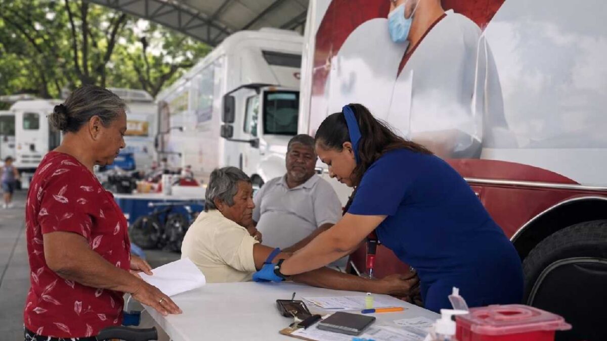 Siguen los recorridos de las caravanas de salud.