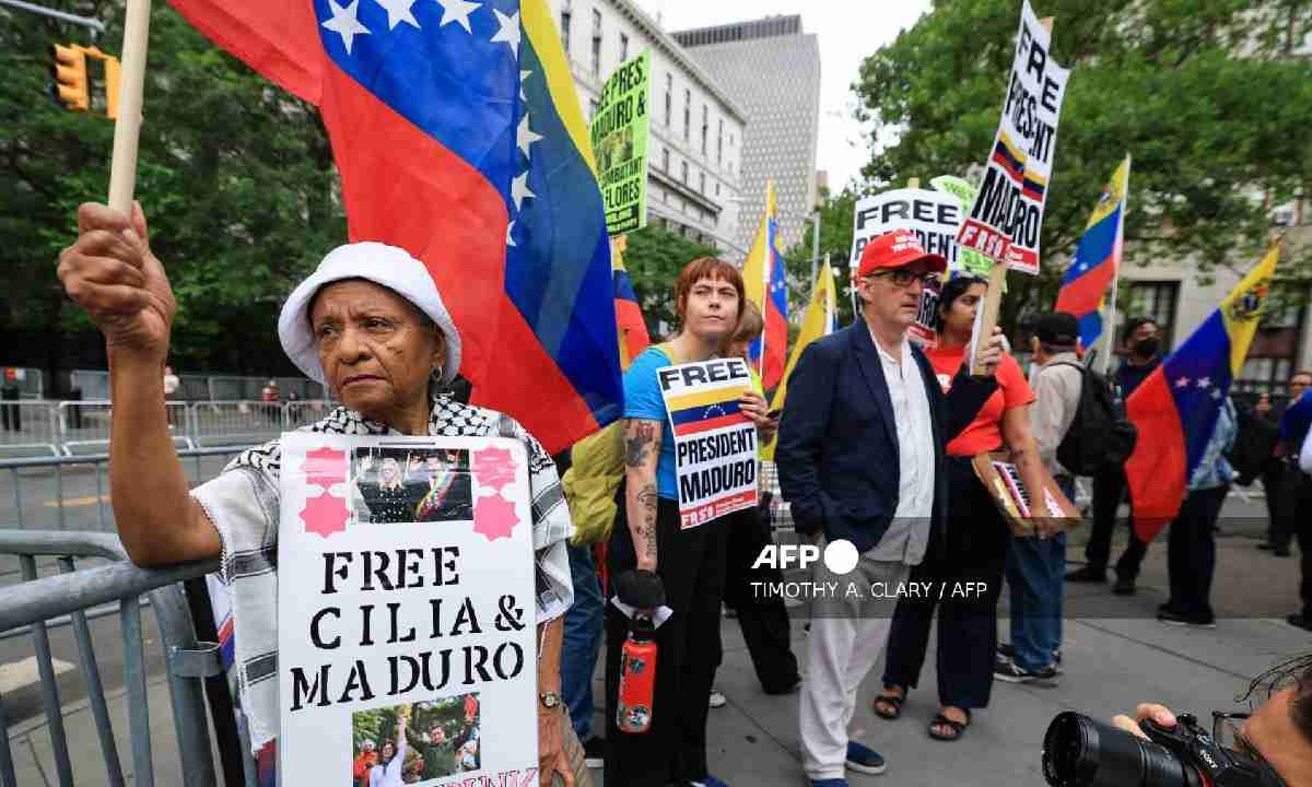 Nicolás Maduro compareció hoy.