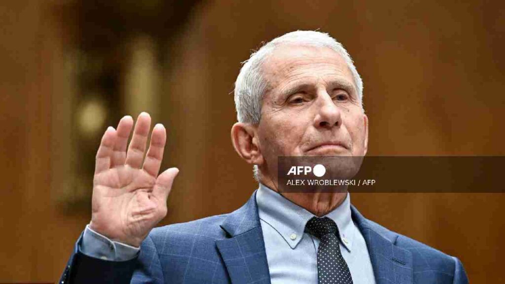 Anthony Fauci, zar anticovid, en la mira del Senado de EU tras ser declarado en desacato