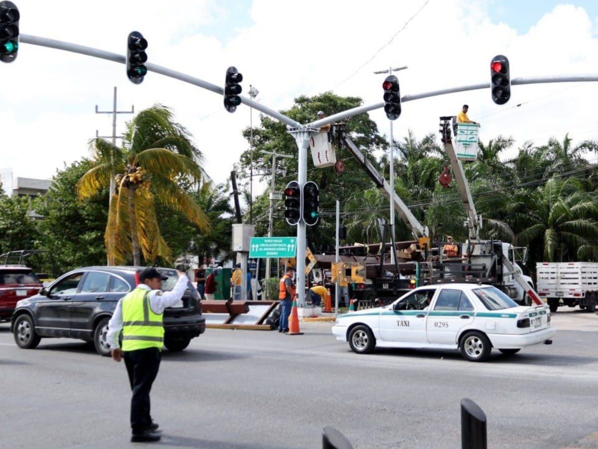 Cancún Fluye ampliará la sincronización semafórica en el centro
