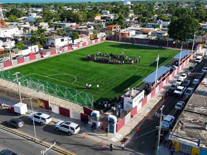 Checa cómo luce de “chula” la reinaugurada cancha “8 de Octubre” en Chetumal