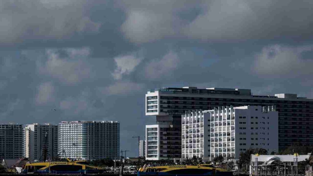 Clima Quintana Roo: domingo 23 de agosto con algunos nublados, ambiente caluroso y lluvias aisladas