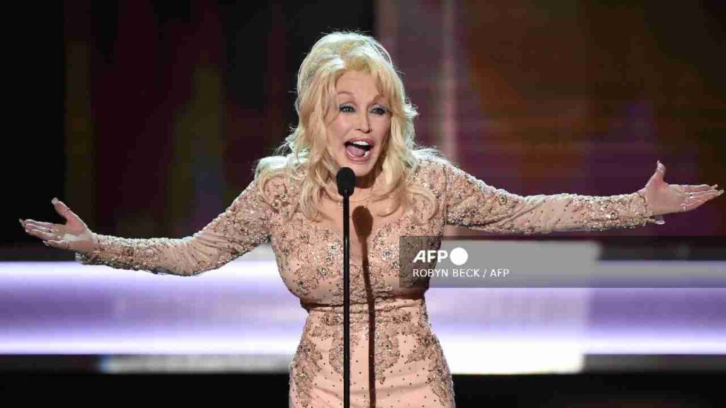 Dolly Parton muere a los 80 años; se va la leyenda de la música country
