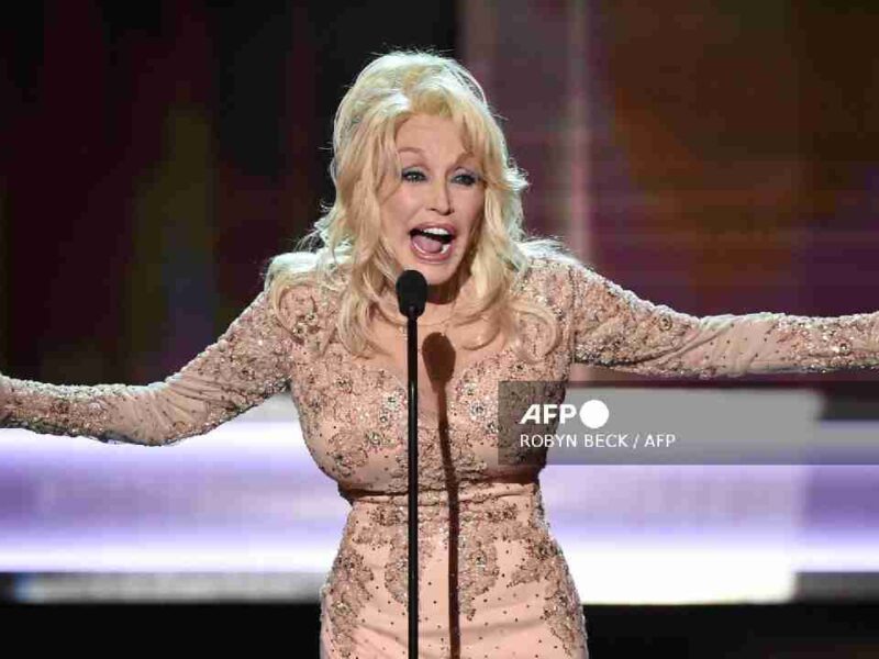 Dolly Parton muere a los 80 años; se va la leyenda de la música country