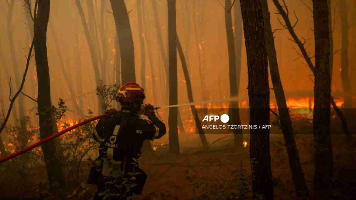 Grecia, otro país q que lidia con los incendios forestales.