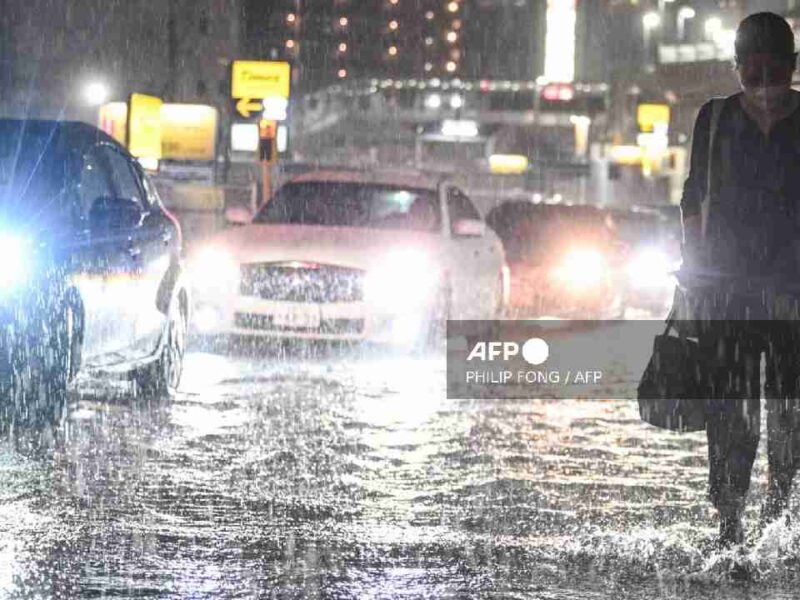Lluvias torrenciales dejan cinco muertos y paralizan zonas de Japón