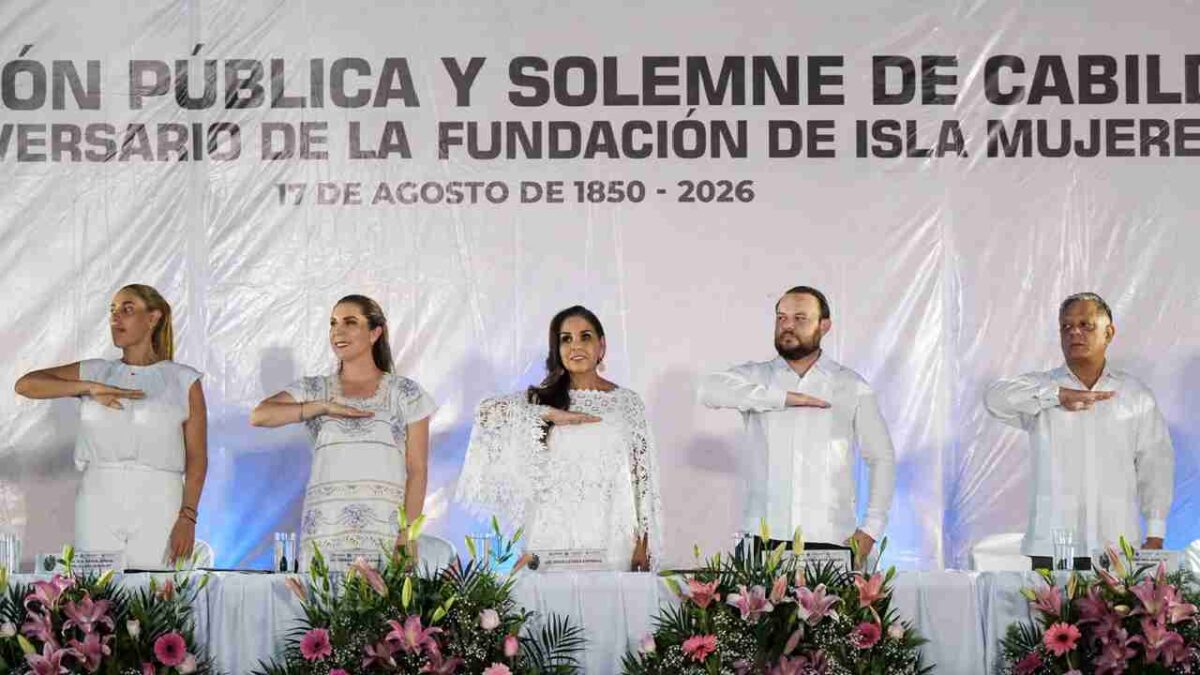 Isla Mujeres celebró 176 años de Fundación.