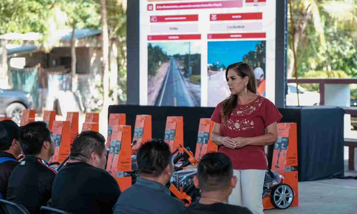 Mara Lezama escuchó a los habitantes del municipio de Lázaro Cárdenas.