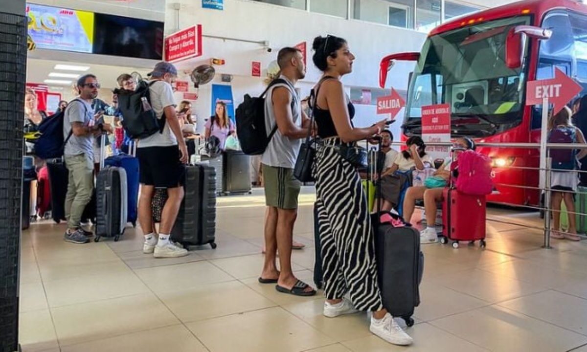Repatriados desde el Aeropuerto de Tulum activan ADO