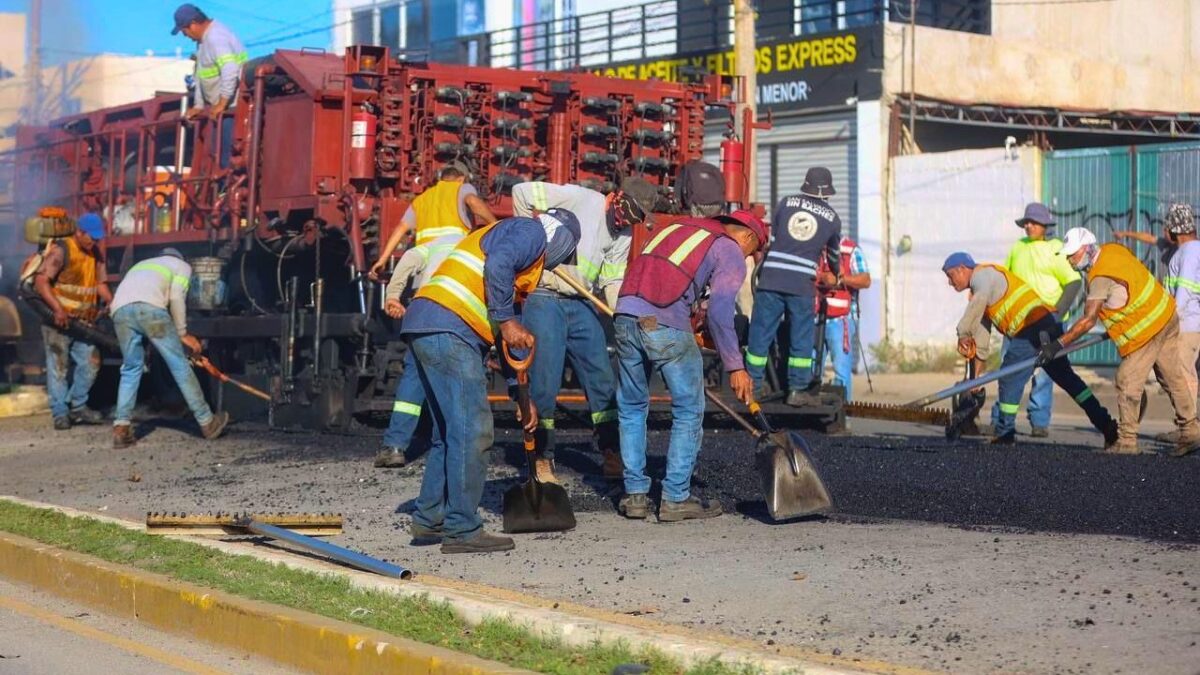 Repavimentación con segundo Dragón en Cancun