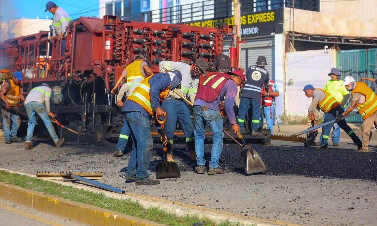 Repavimentación con segundo Dragón en Cancun