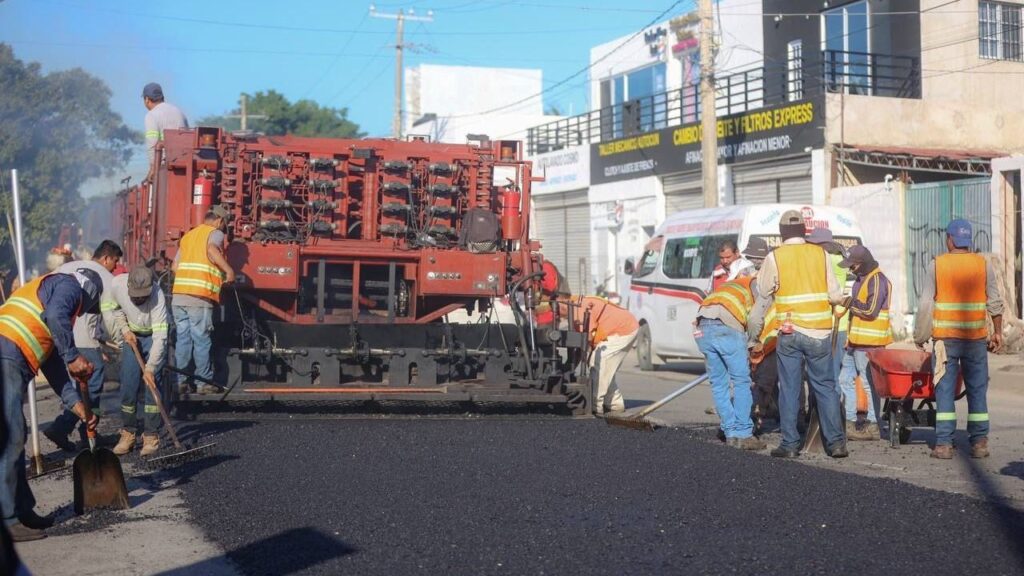Repavimentación con segundo Dragón en Cancun