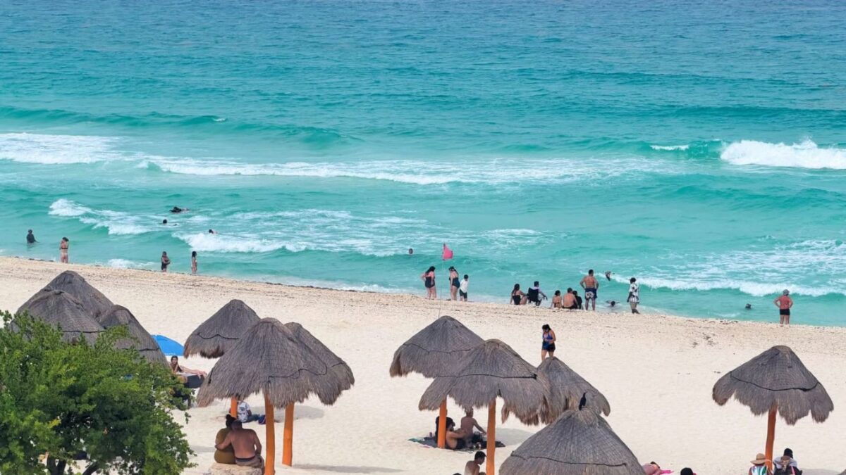 Turismo en Quintana Roo, al 67%; oferta aéra en Cancún cae 10%