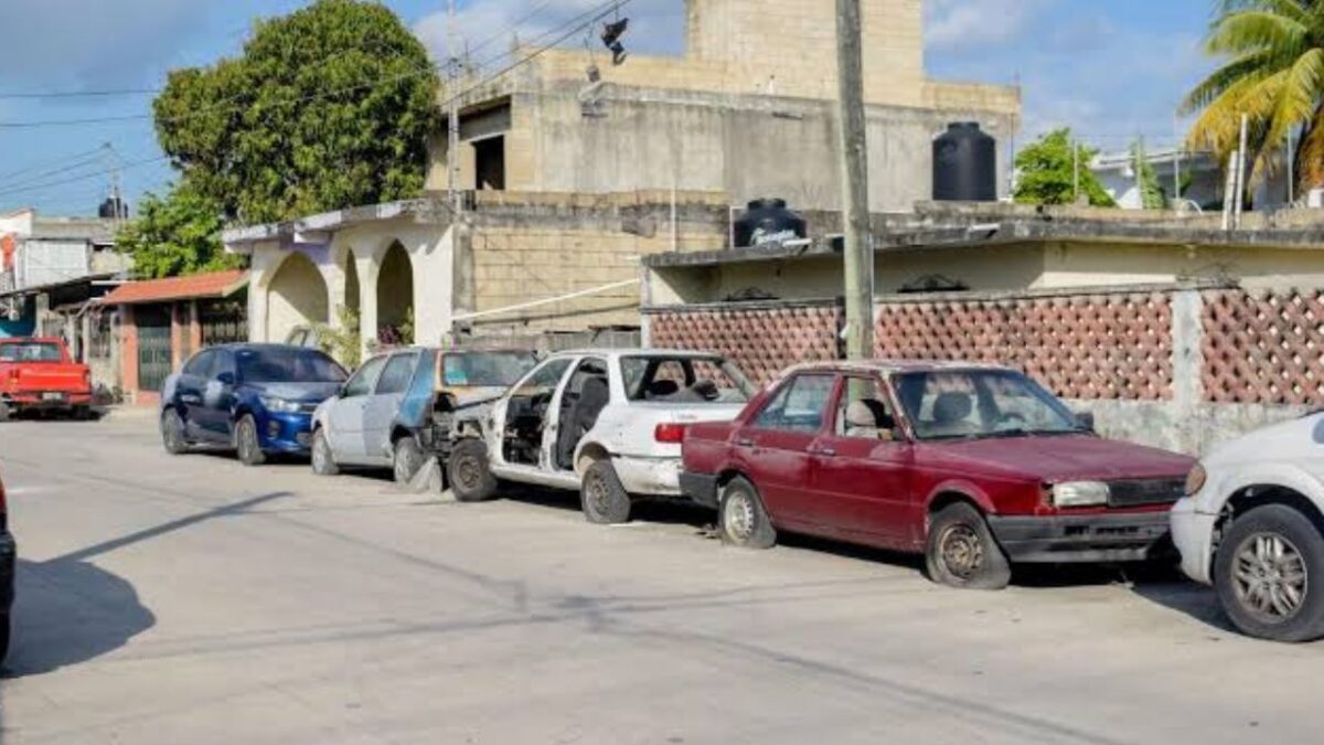 Vehículos abandonados en Cancún: 20% han sido retirados
