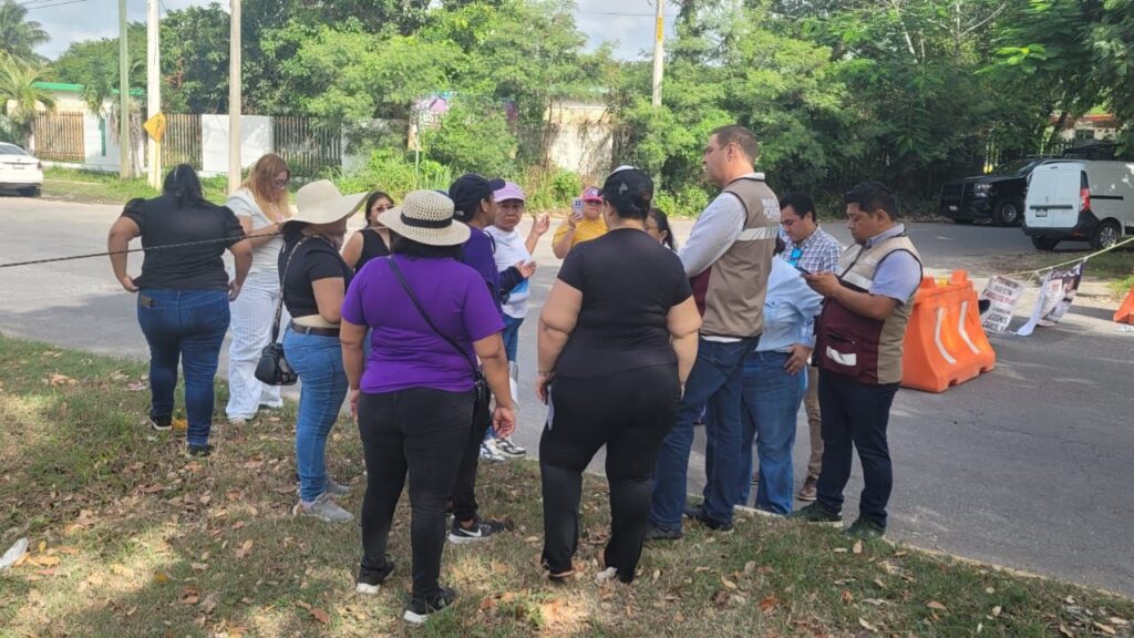 Con bloqueo en Chetumal mujeres logran atención del fiscal
