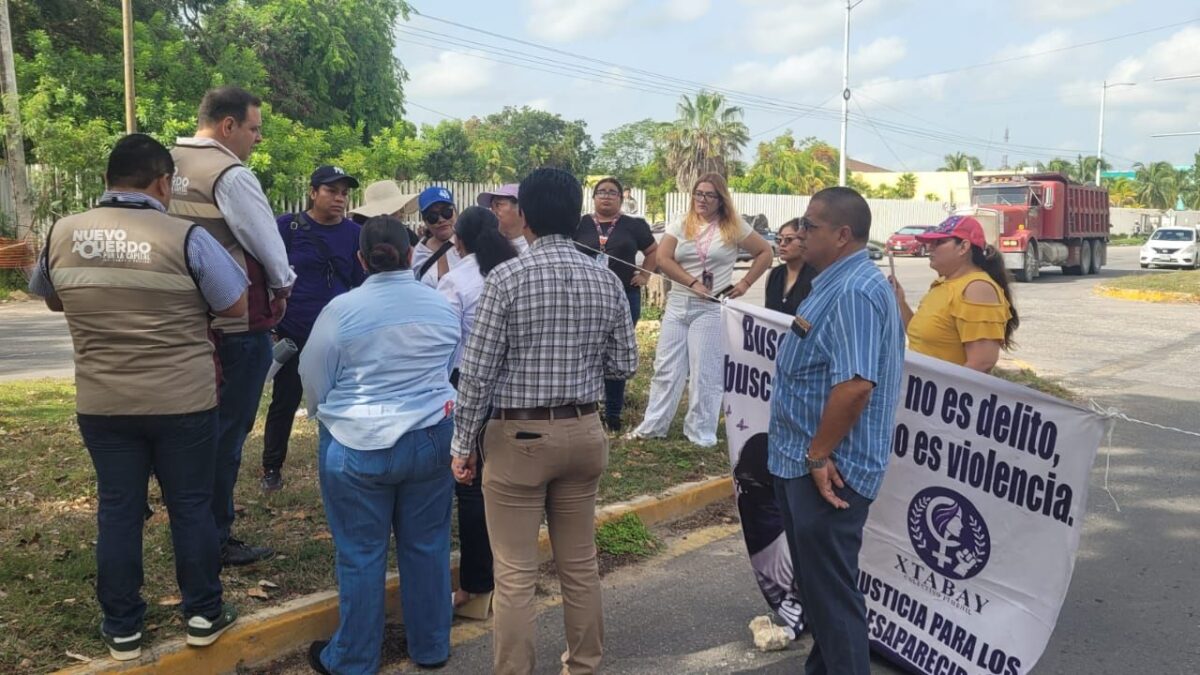 Con bloqueo en Chetumal mujeres logran atención del fiscal