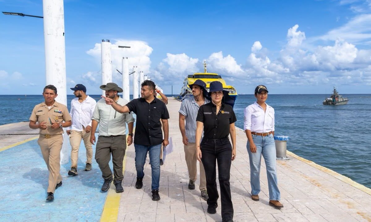 Estrategia integral contra el sargazo arranca en Playa del Carmen