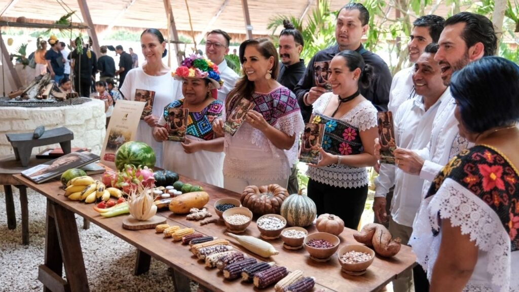“Bocados de Mar y Tierra”, la nueva guía gastronómica para recorrer Quintana Roo platillo a platillo