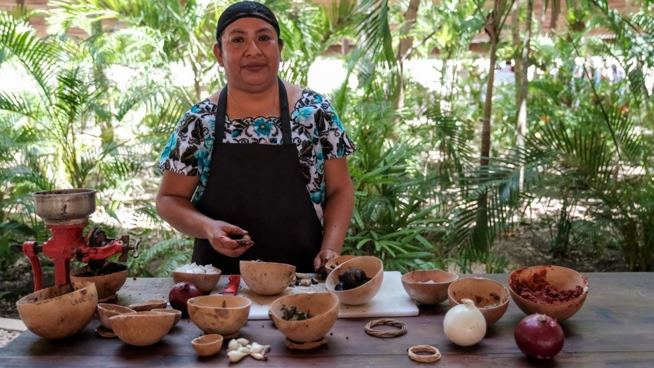 "Bocados de Mar y Tierra", la guía gastronómica de Quintana Roo