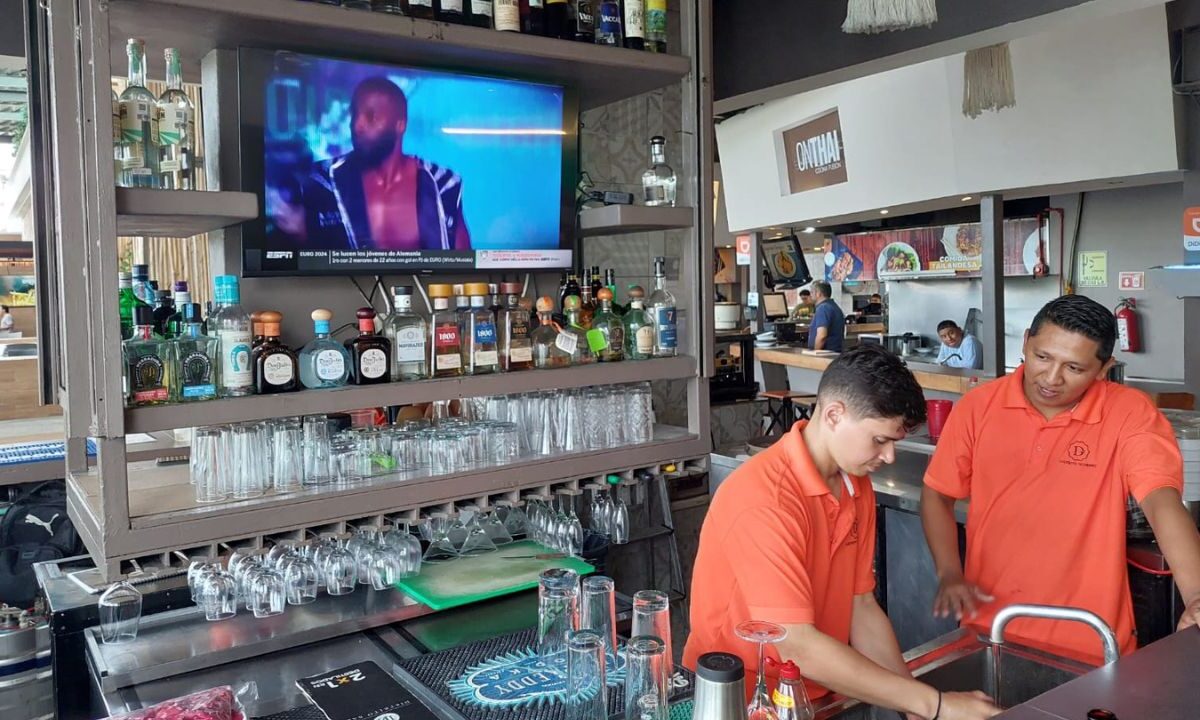 Restaurantes en Cancún: Canirac busca hora extra