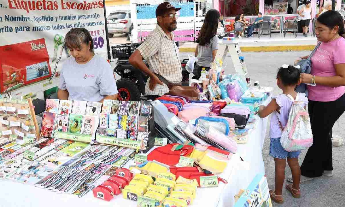 Venta de útiles escolares.