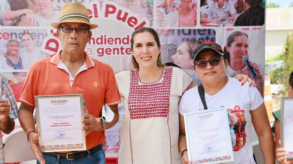 Atenea Gómez lleva ATEndiendo a la Gente a la Zona Continental