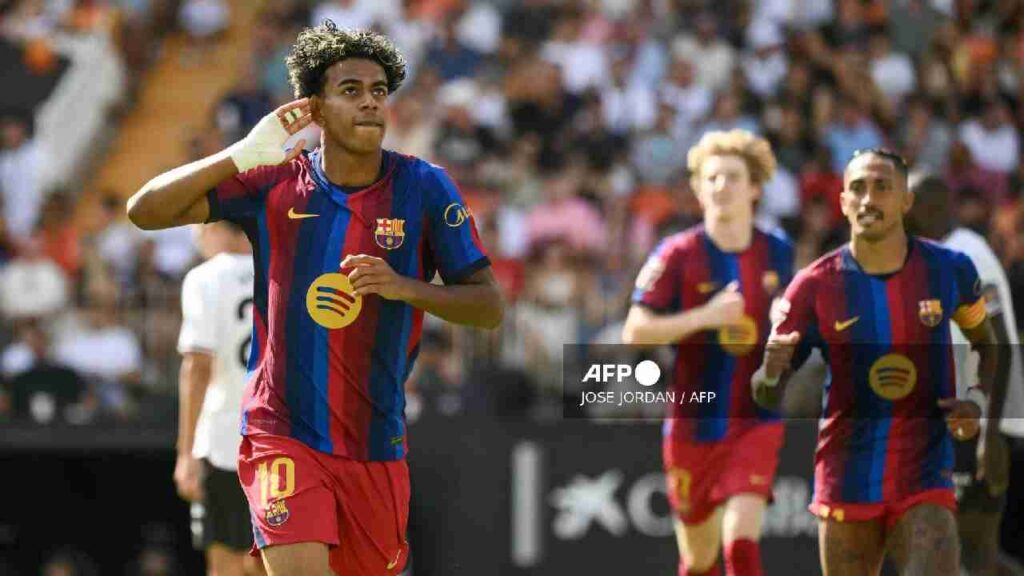 Barcelona golea 5-0 al Valencia con doblete de Lamine Yamal y sigue líder