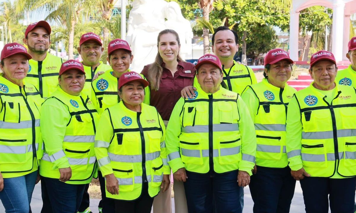 Refuerzan recolección de basura y limpieza urbana en Isla Mujeres
