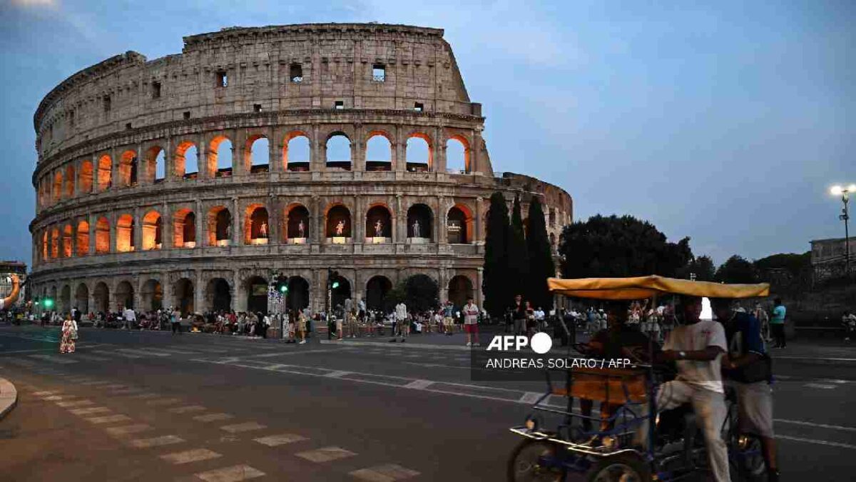 Muere trabajador en el Coliseo de Roma.