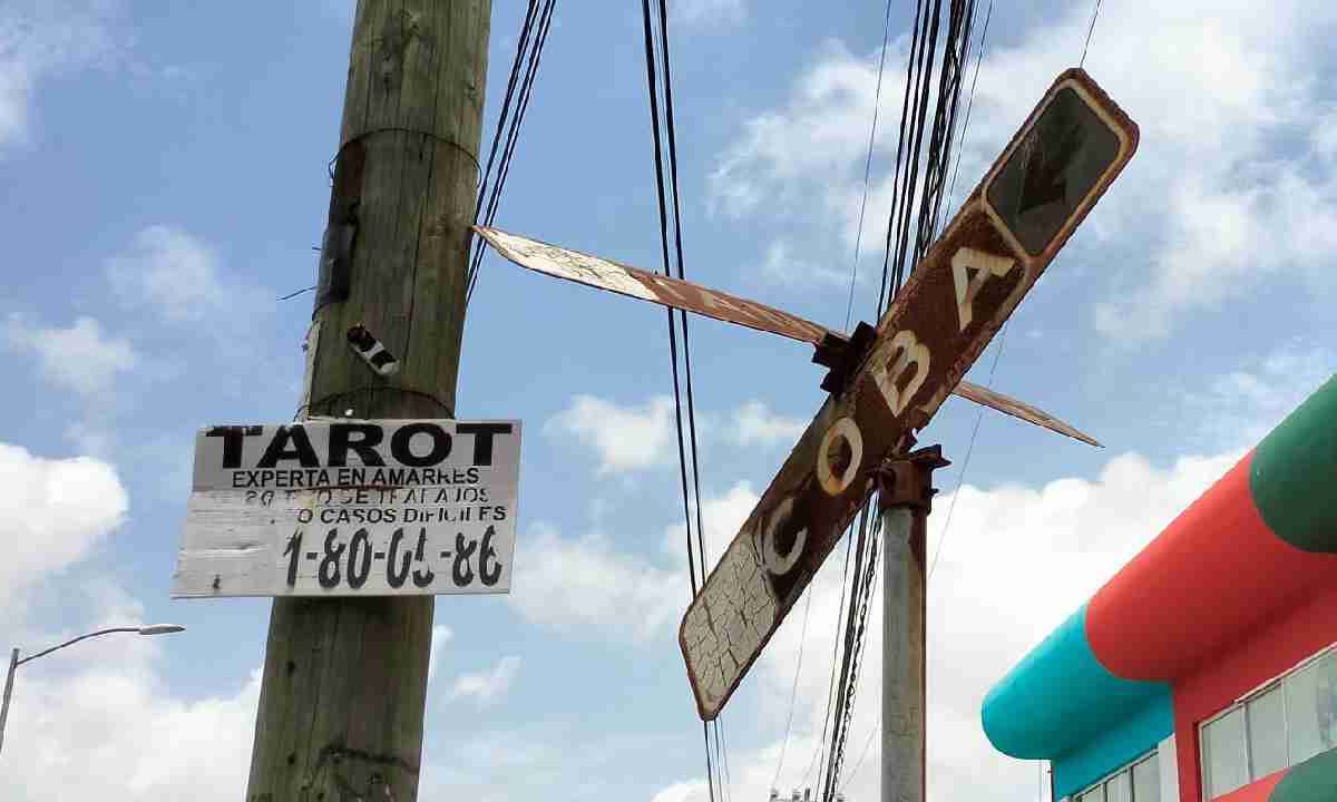 Atienden rezago en la señalética vial en Cancún.
