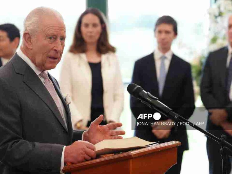 Carlos III le entra a la polémica que se ha desatado a nivel global por el tema de la inteligencia artificial