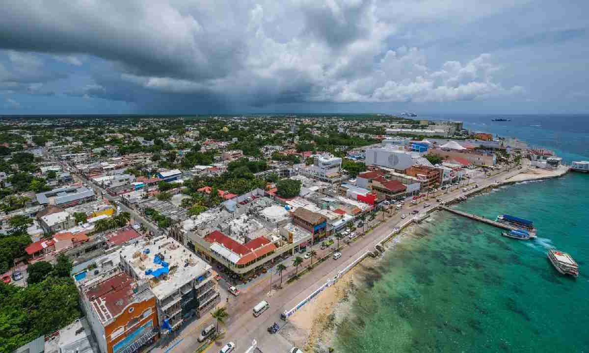 Anuncian nueva red submarina para Cozumel.