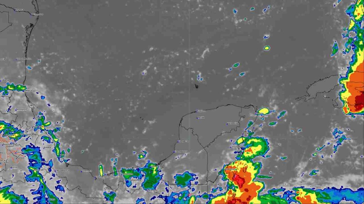 Prevén lluvias y ambiente caluroso.