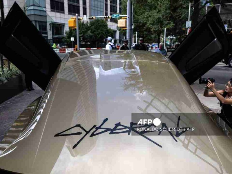 Cybercab de Tesla queda bajo investigación de seguridad vial en Estados Unidos
