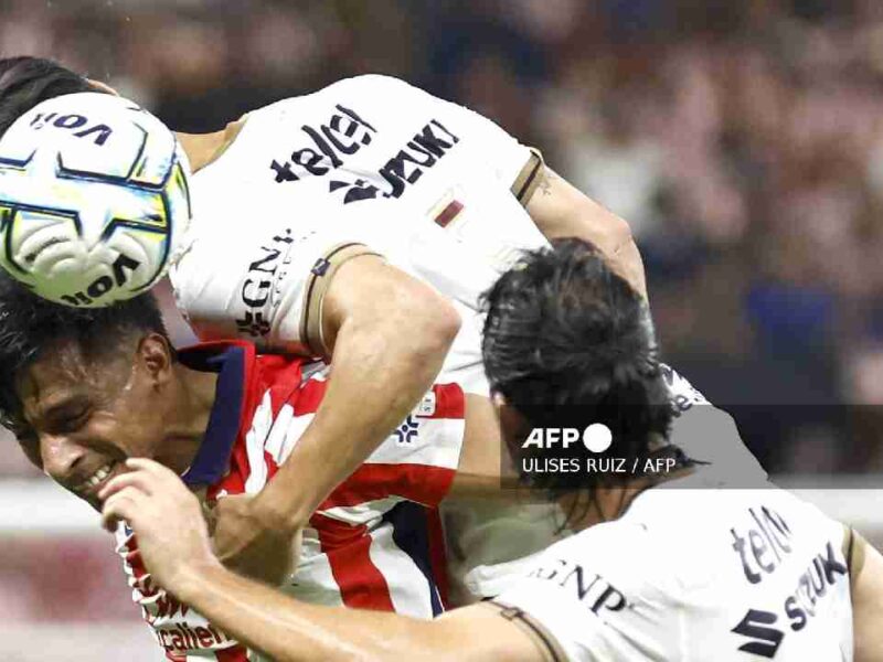 Guadalajara golea a los Pumas y lidera el Apertura 2026