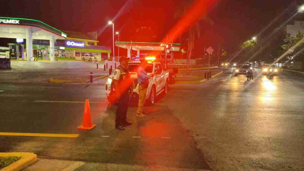 Bloqueo en zona hotelera.