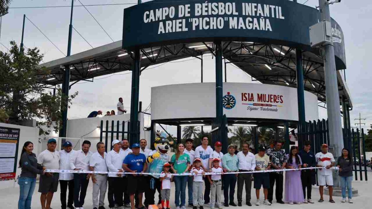 Ya es una realidad el Campo de Béisbol Infantil en la isla.