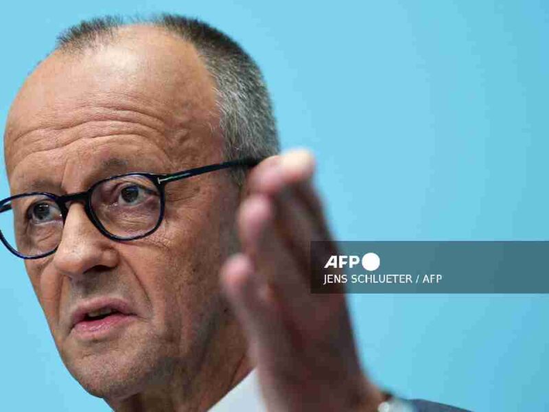 Merz resiste la presión tras el revés electoral de la CDU en Alemania