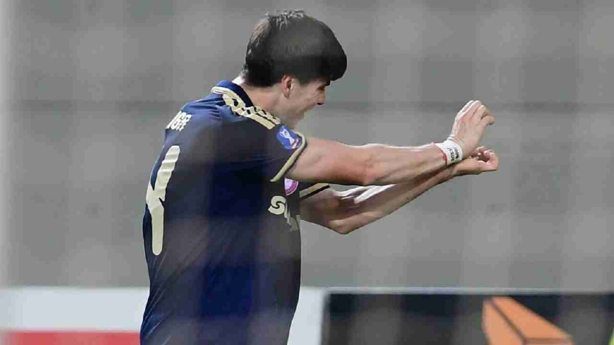 "Hormiga" González ya mojó con el Olympiacos.,